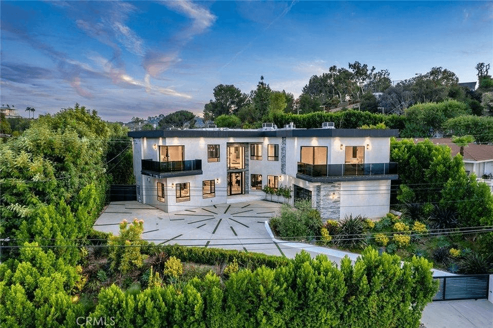 Sell Your Home in Encino